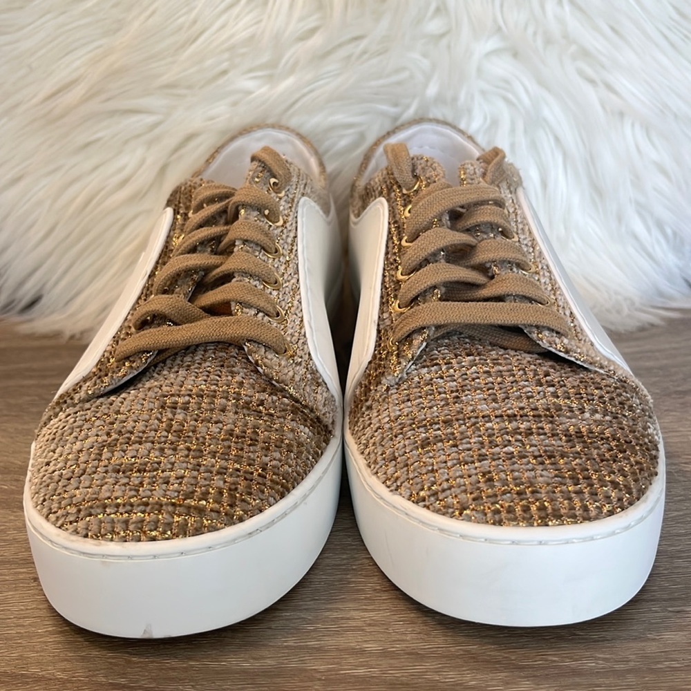 Authentic Chanel Tweed/Leather Interlocking CC Logo Sneakers - Picture 9 of 16